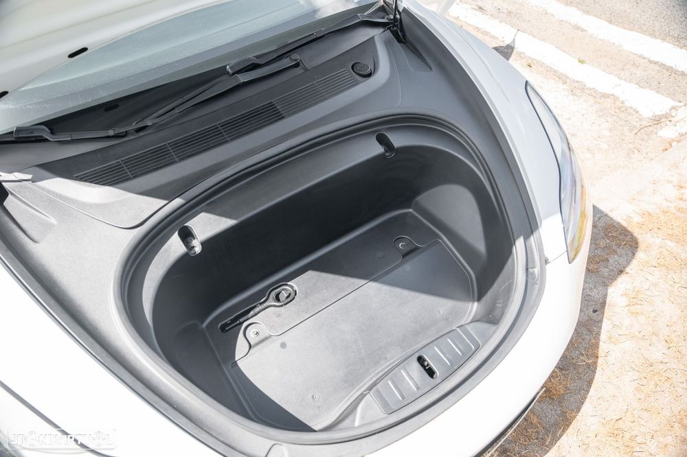 Tesla Model 3 Standard RWD Plus - 21