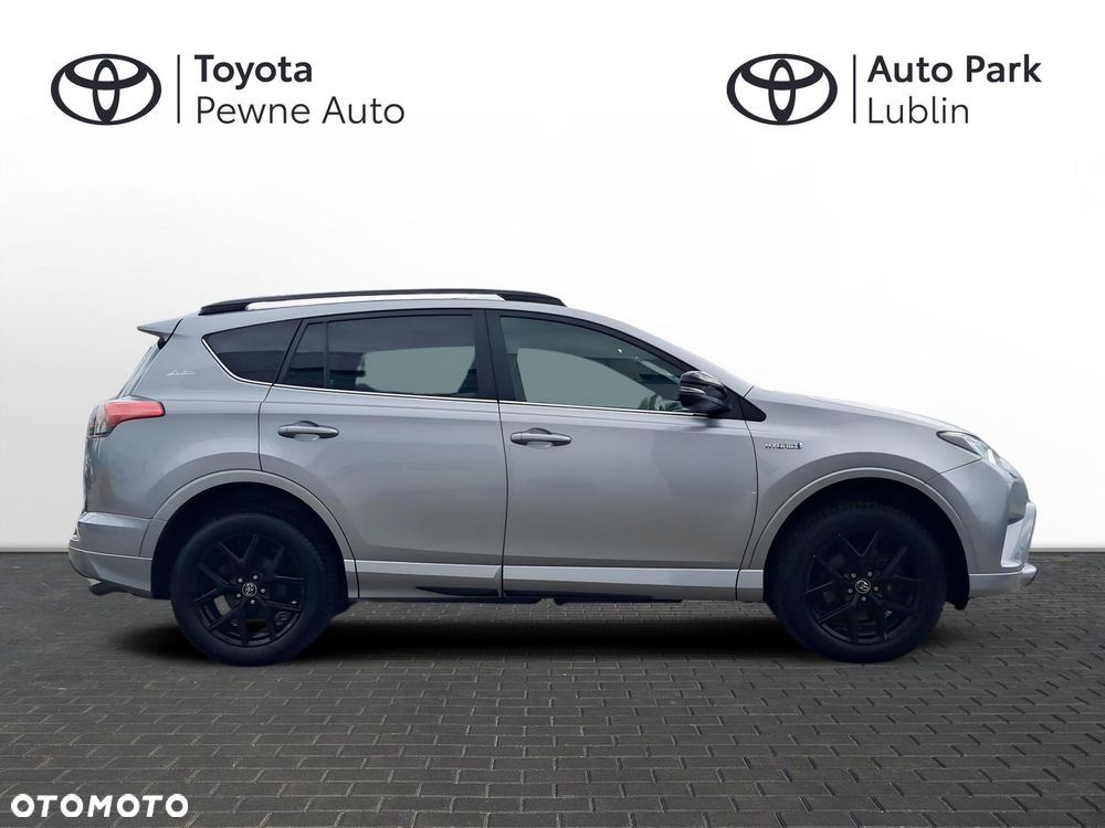 Toyota RAV4 - 6