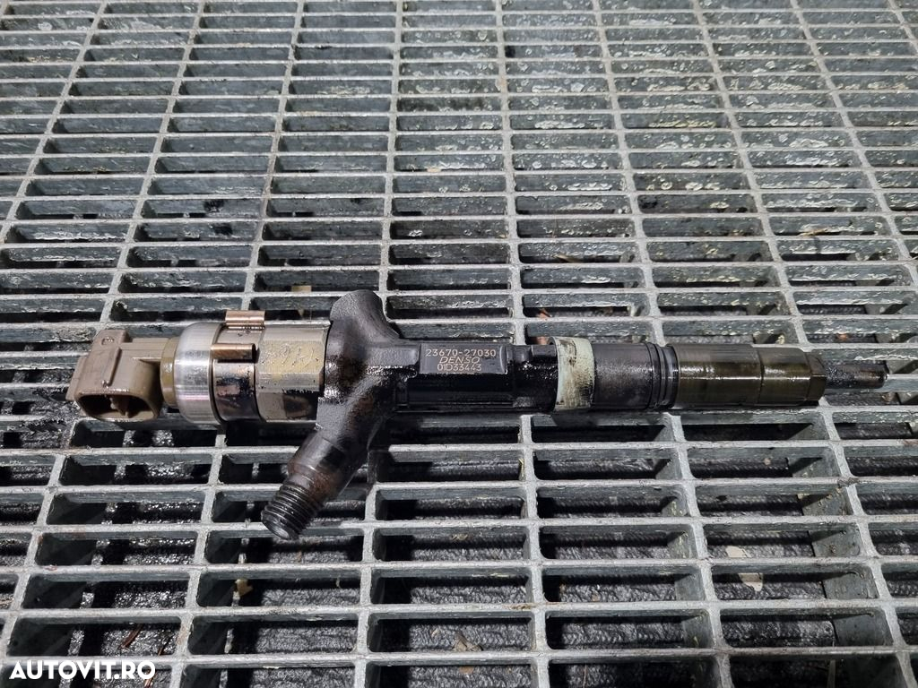 Injector Toyota RAV 4 II 2.0 D 2000 - 2006 116CP 1CD - FTV (1167) 2367027030 - 3