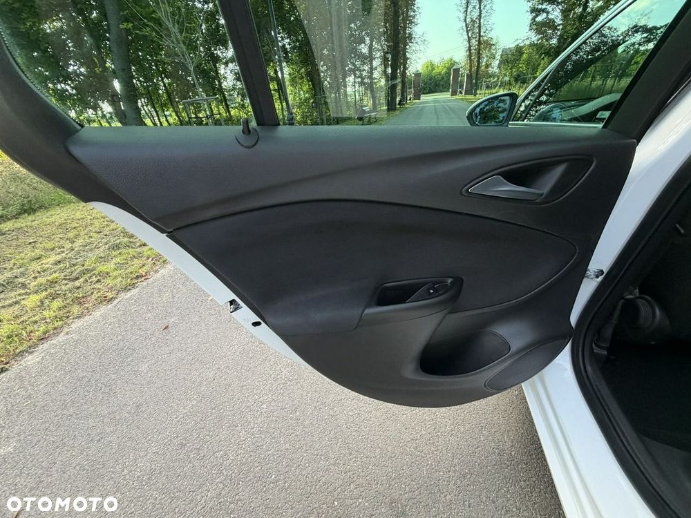 Opel Astra - 22