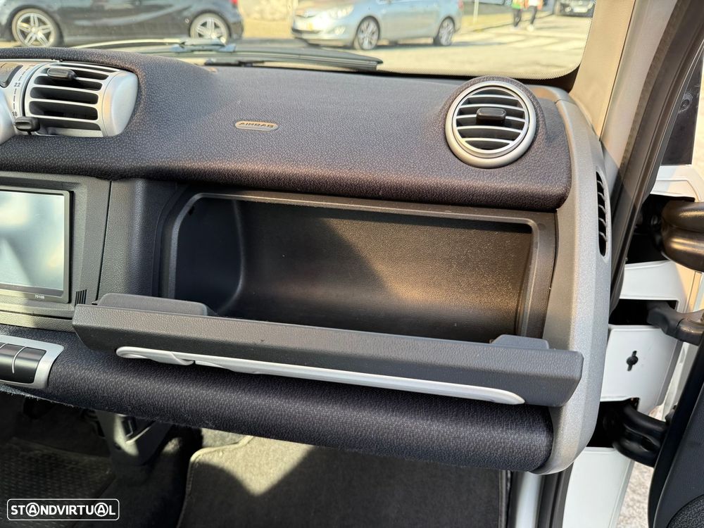 Smart ForTwo Coupé 0.8 cdi Passion 54 - 16