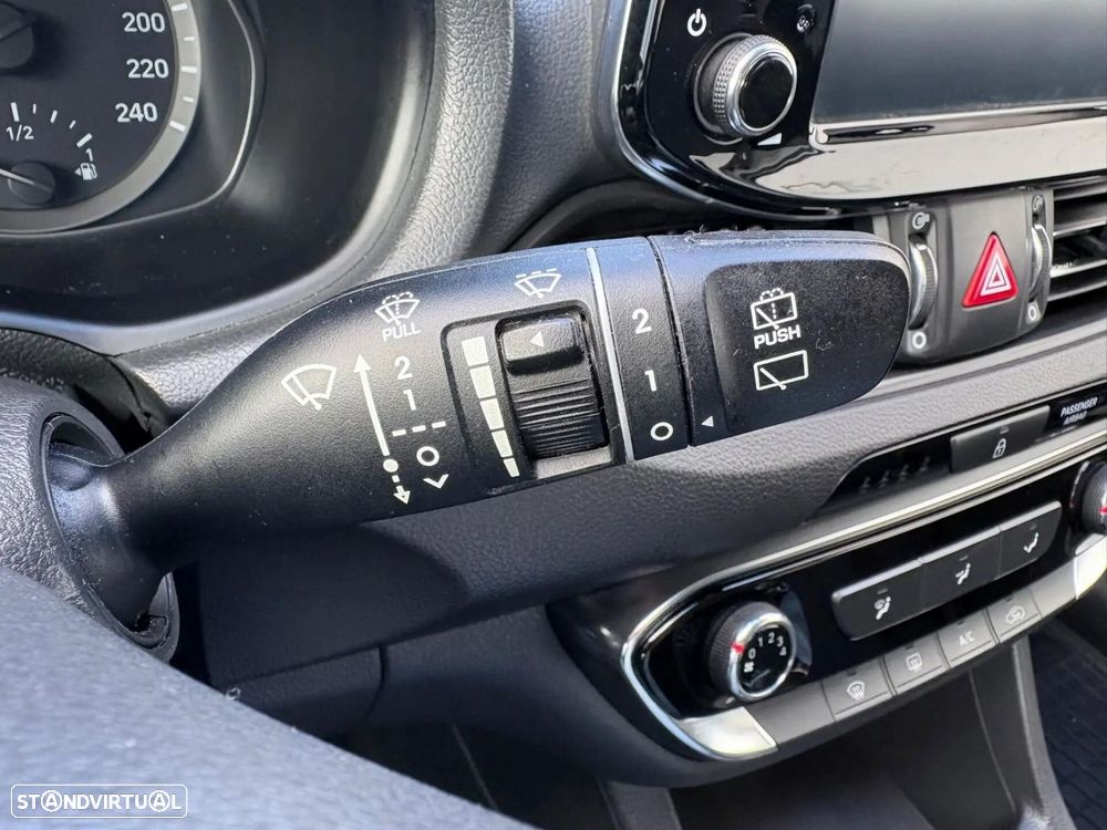 Hyundai i30 1.6 CRDi STyle Plus - 40