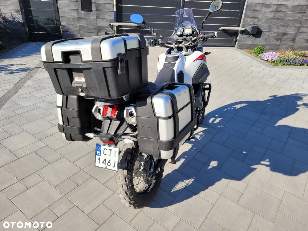Yamaha XTZ - 13