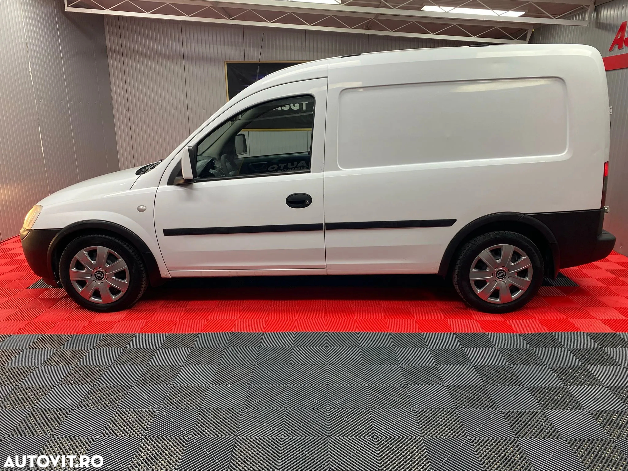 Opel Combo - 16