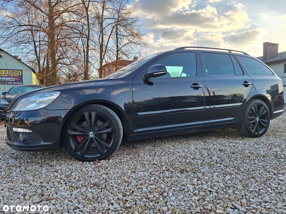 Skoda Octavia 2.0 TDI RS DSG - 5