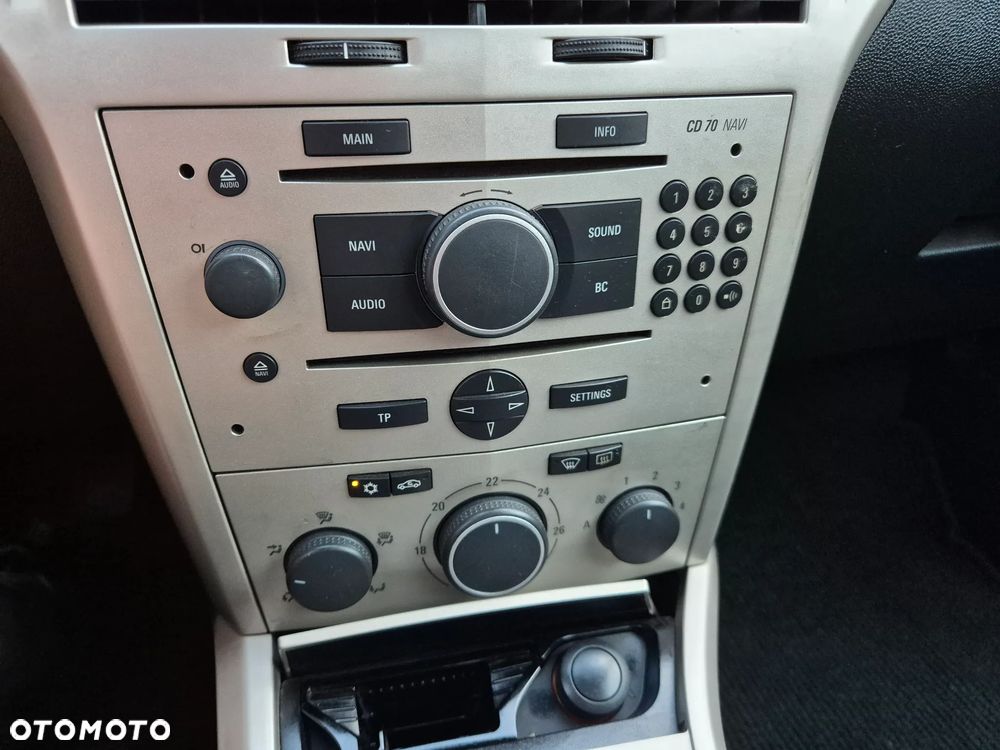 Opel Astra 1.6 Catch me - 15