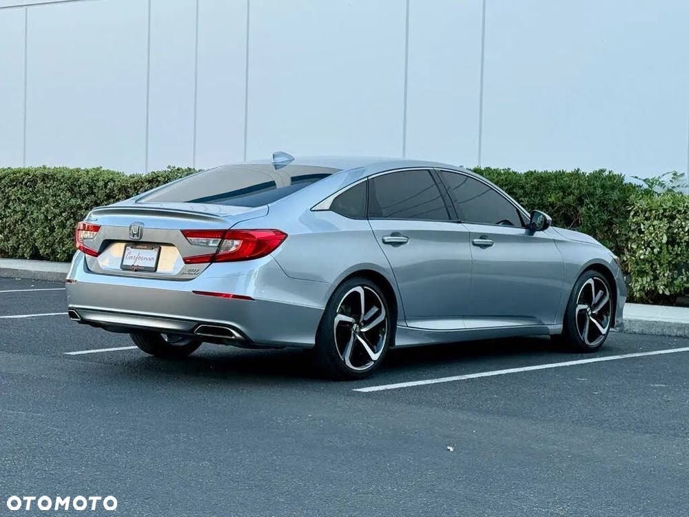 Honda Accord - 6