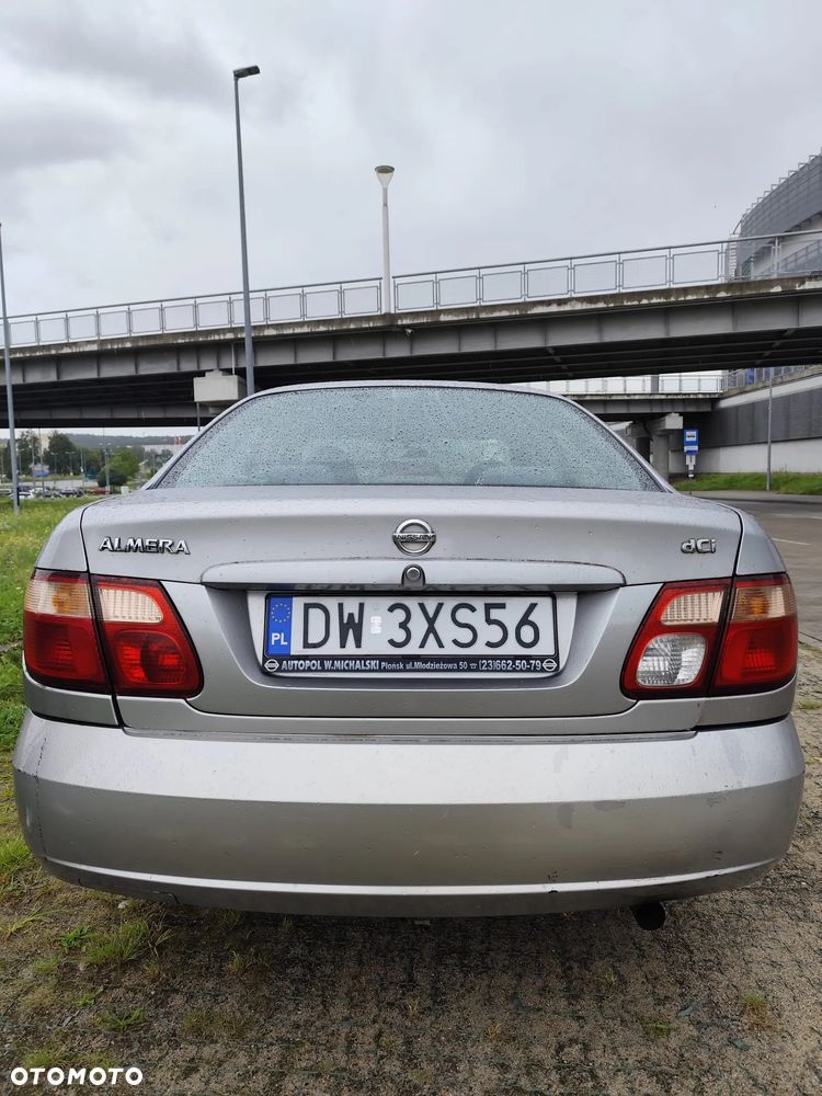 Nissan Almera - 20