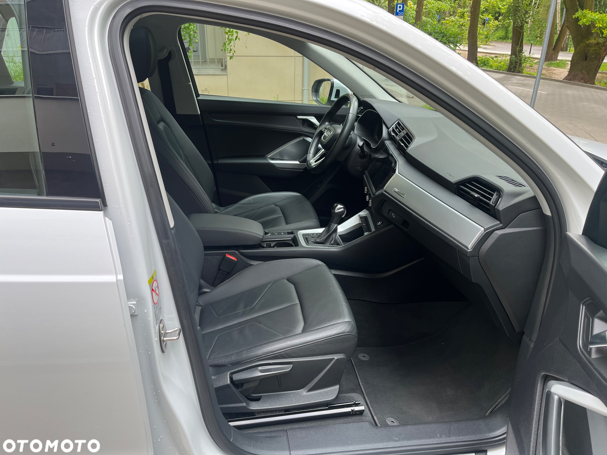 Audi Q3 2.0 TDI S tronic - 8