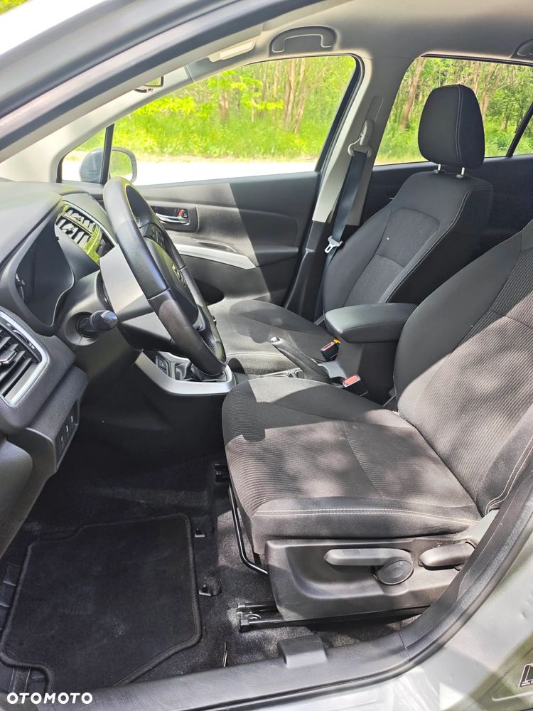 Suzuki SX4 S-Cross 1.4 Boosterjet Comfort - 28