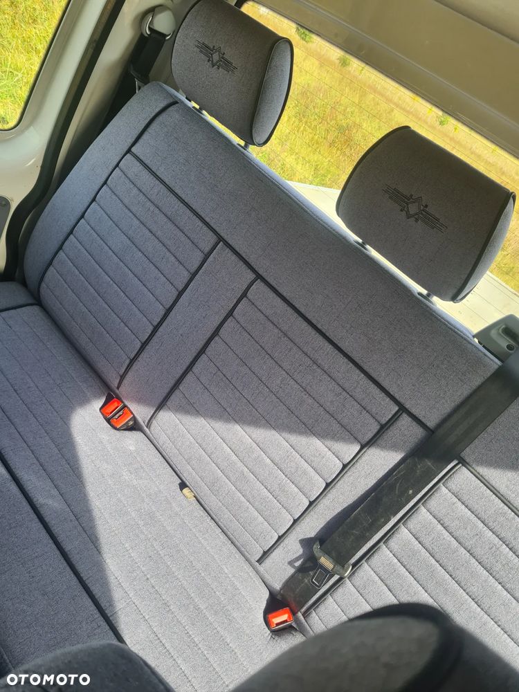 Volkswagen Transporter - 5