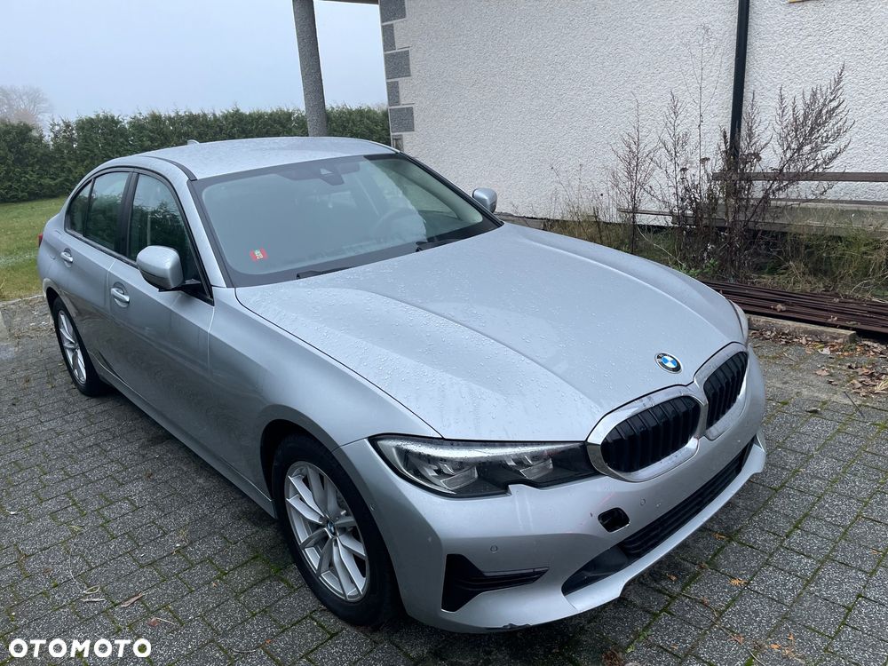 BMW Seria 3 330e iPerformance Sport Line - 13