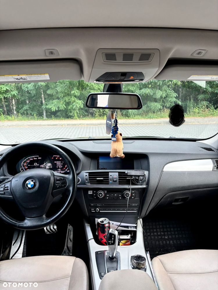 BMW X3 28i xDrive - 13