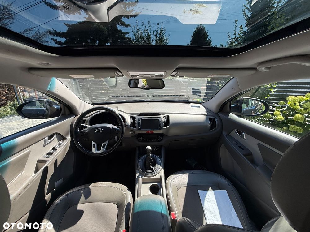 Kia Sportage 2.0 XL 2WD - 9
