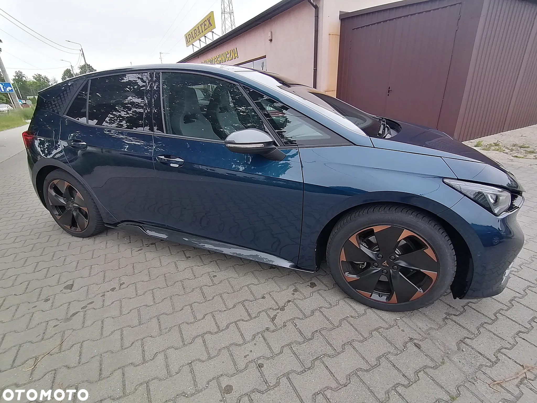 Cupra Born - 9