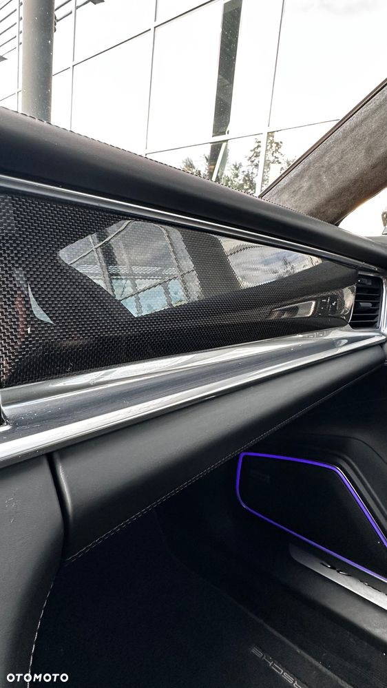 Porsche Panamera 4S Executive - 24