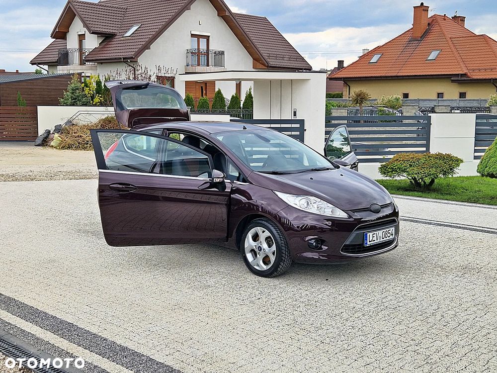 Ford Fiesta 1.25 Champions Edition - 6