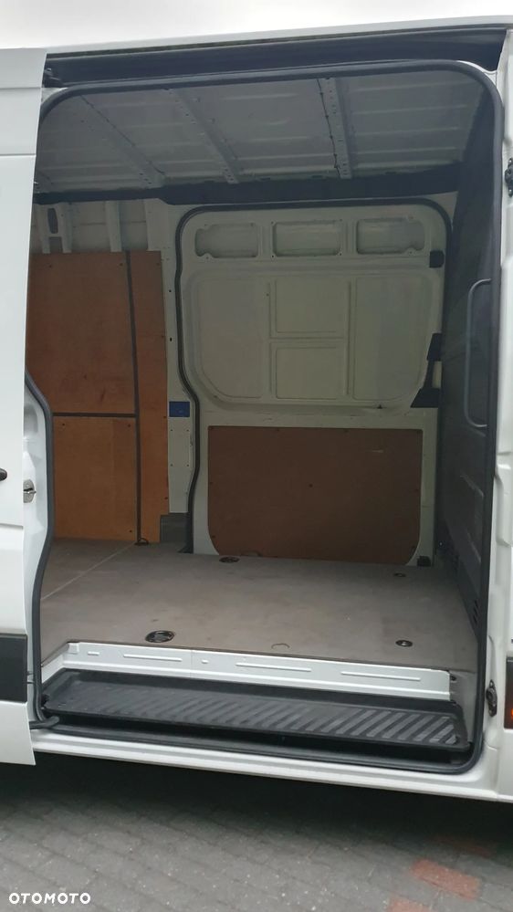 Mercedes-Benz SPRINTER - 10