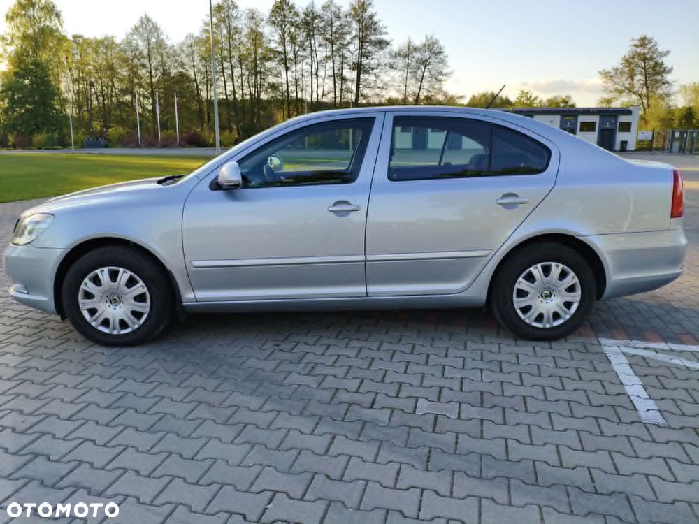 Skoda Octavia 1.6 TDI Ambiente - 26