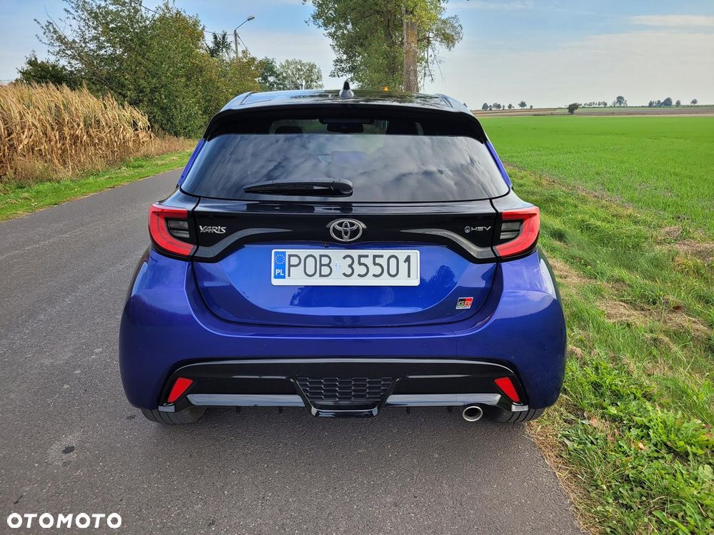Toyota Yaris Hybrid 1.5 GR Sport - 8