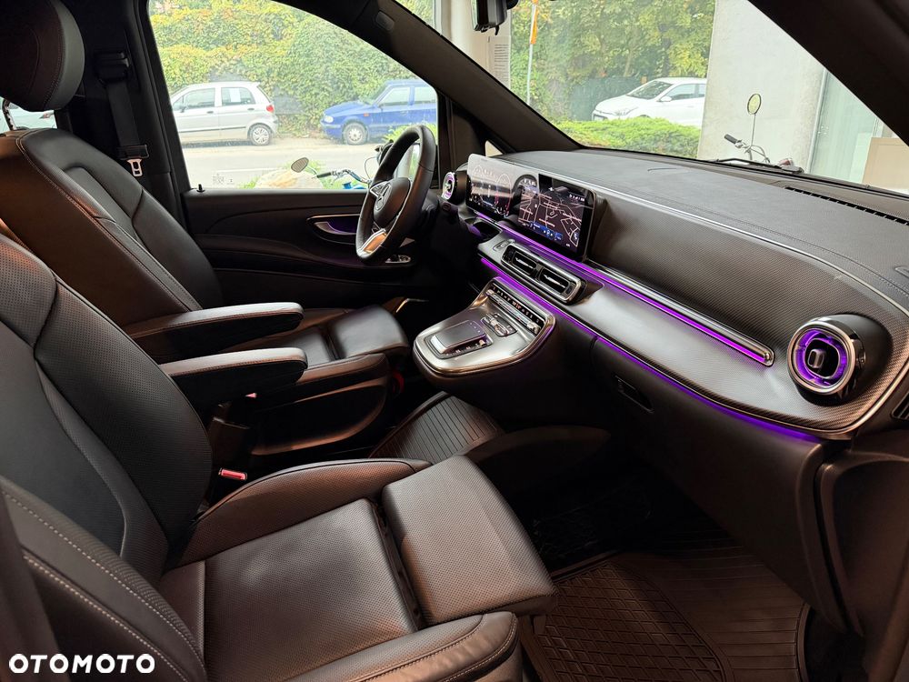 Mercedes-Benz Klasa V 300 d 4-Matic 9G-Tronic Exclusive (ekstra dł) - 24