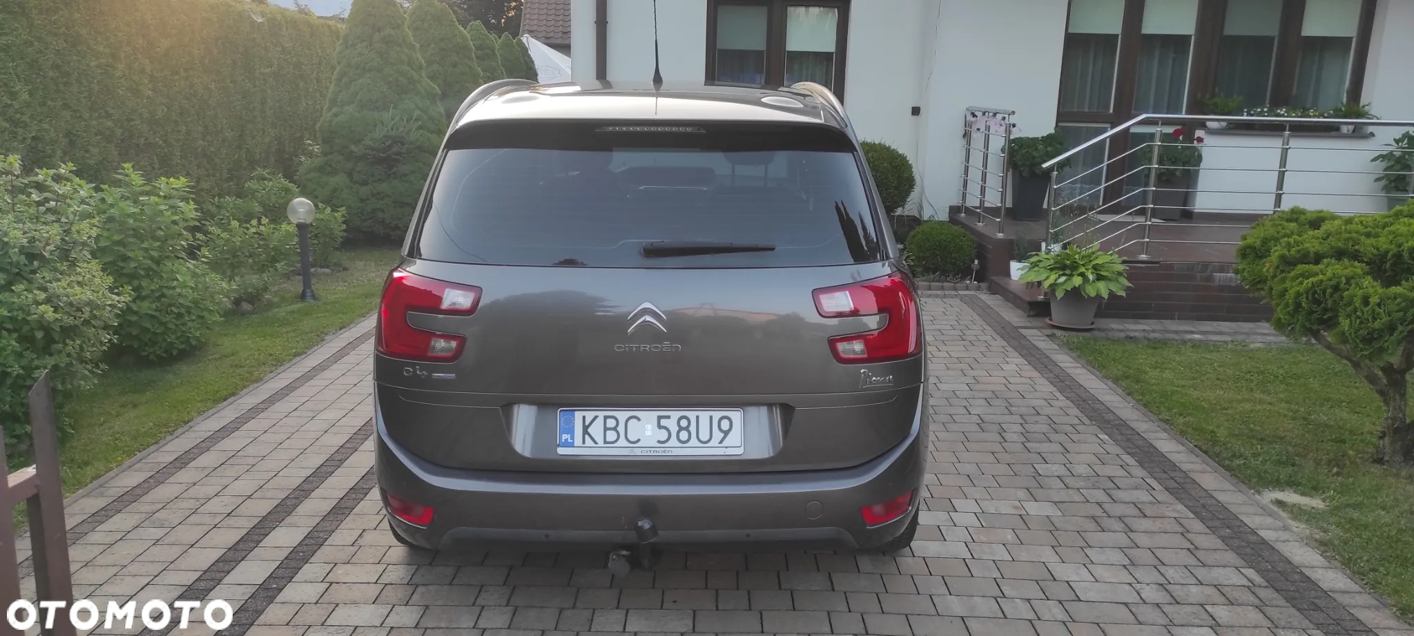 Citroën C4 Grand Picasso e-HDi 115 Attraction - 4
