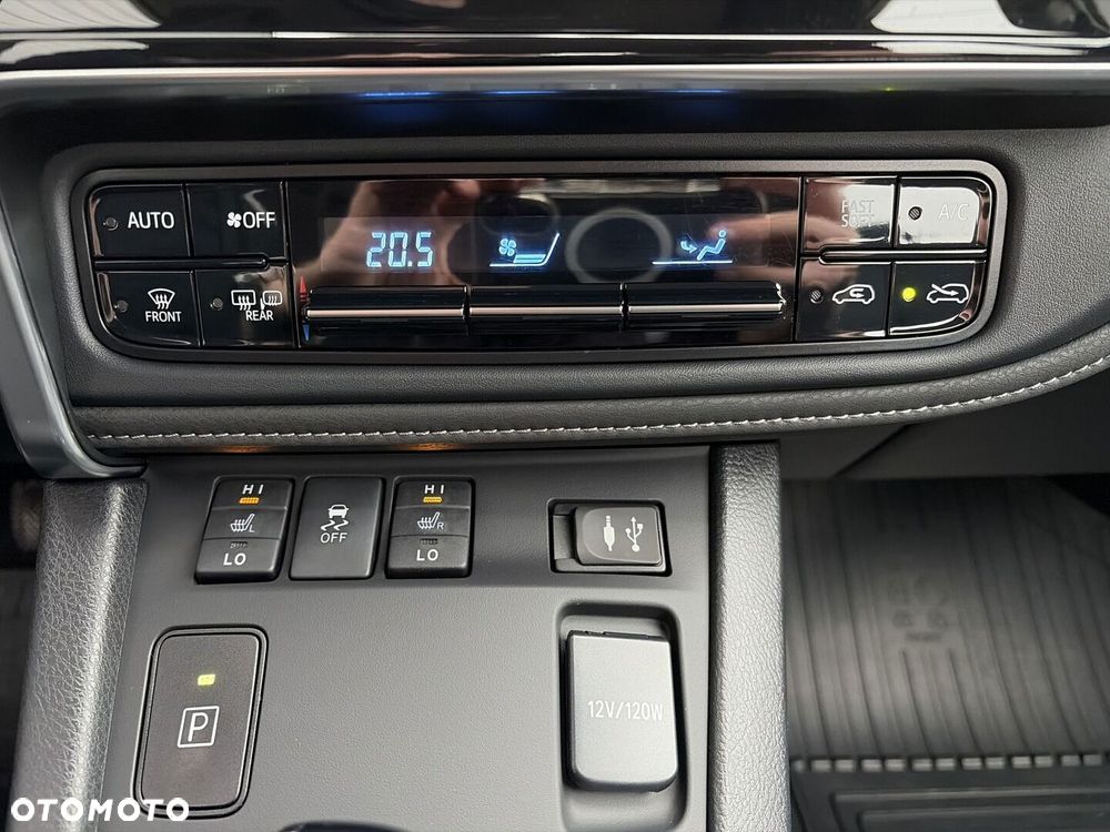 Toyota Auris - 17