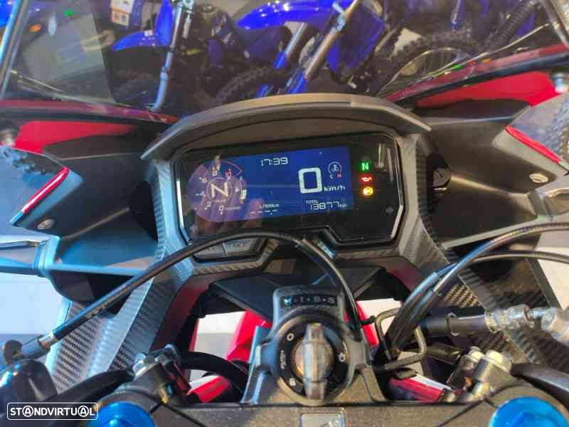 Honda CBR 500 RA - 6