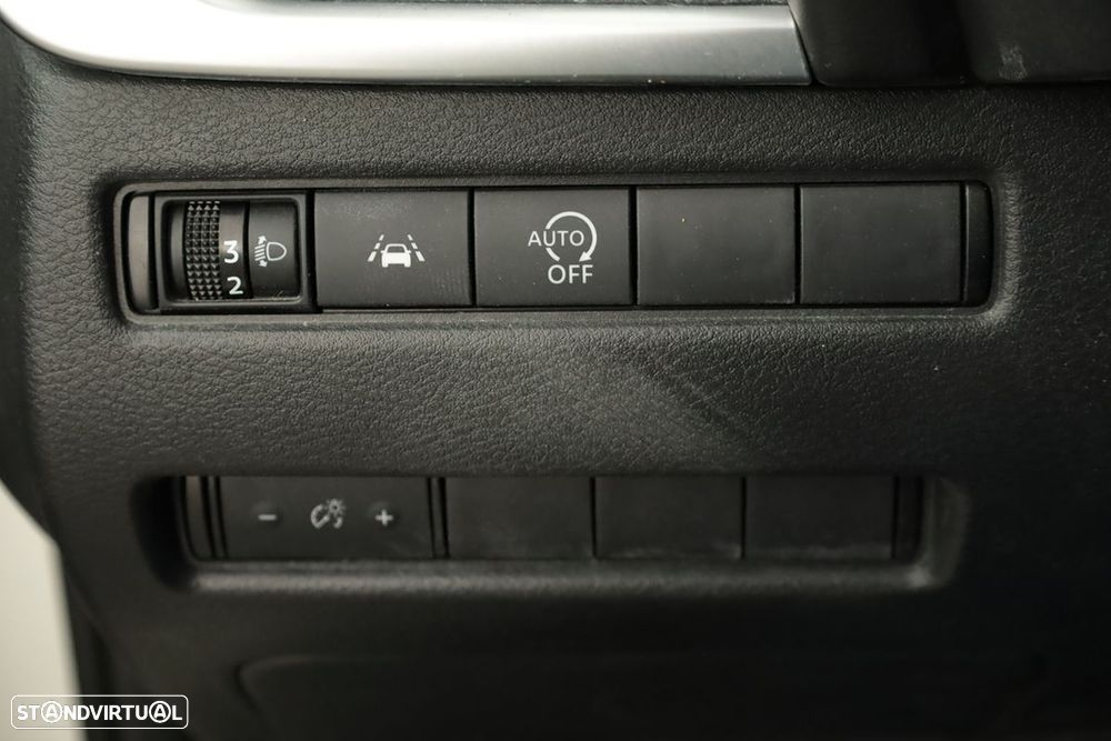 Nissan Qashqai 1.3 DIG-T N-Connecta LED - 19