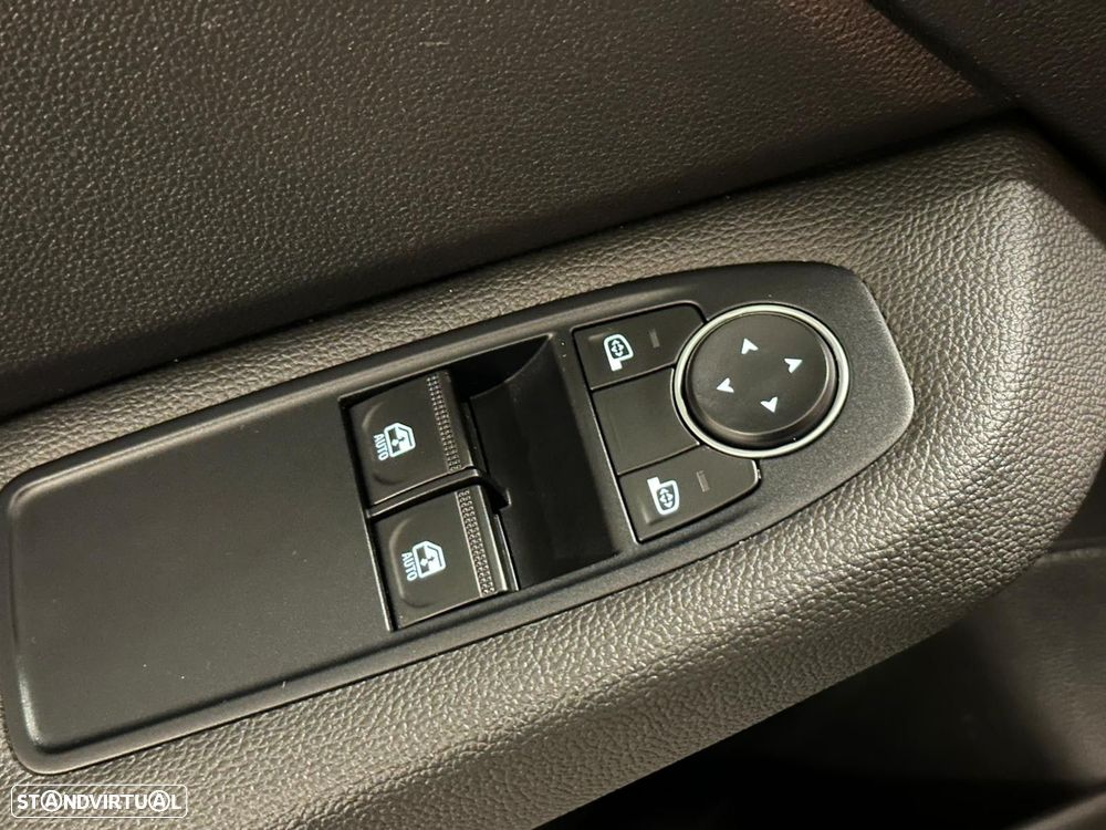 Renault Clio 1.6 E-Tech Full Hybrid Techno - 19