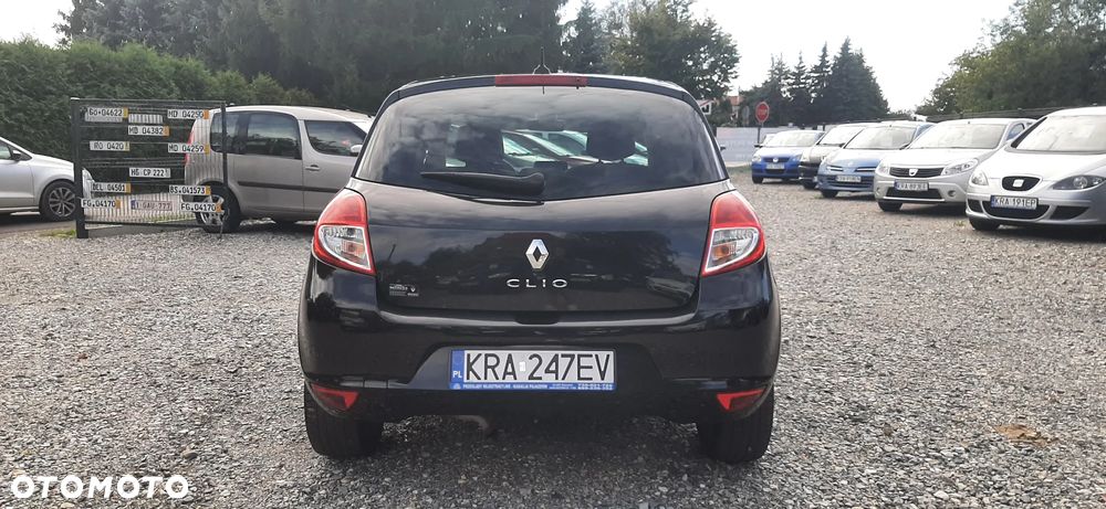 Renault Clio 1.2 16V Dwudziestka Euro5 - 18