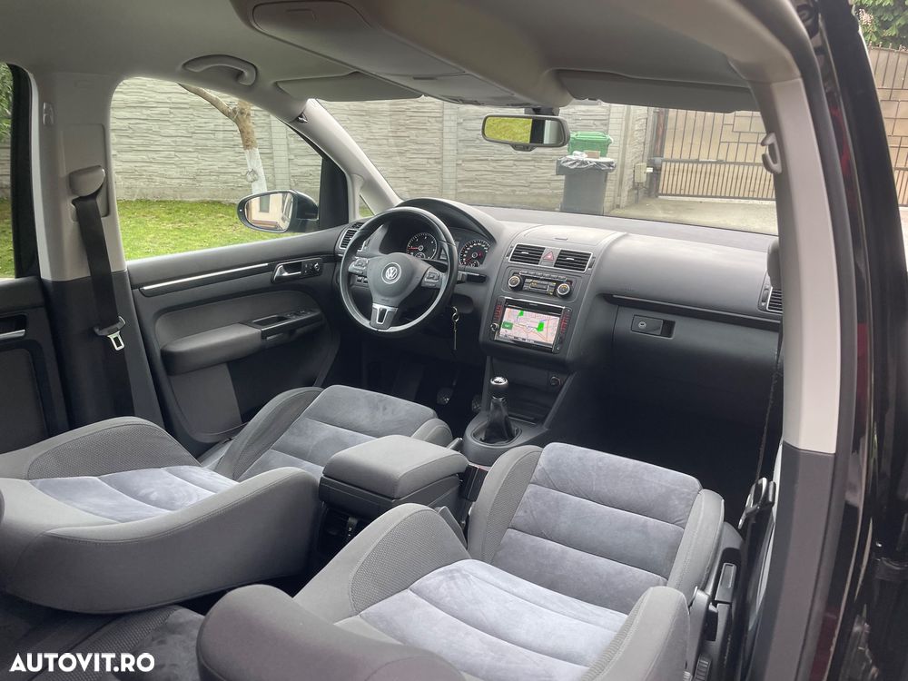 Volkswagen Touran - 7