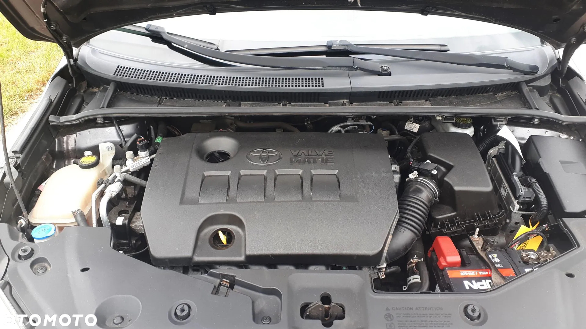Toyota Avensis 1.6 Luna - 19