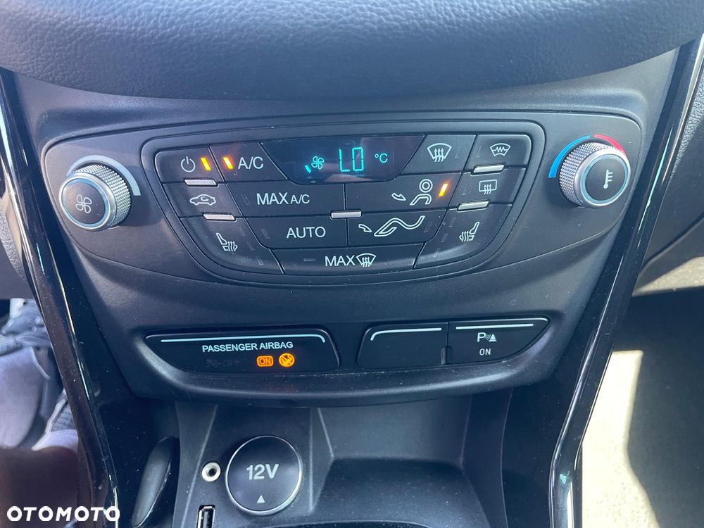 Ford B-MAX 1.6 TDCi SYNC Edition - 10