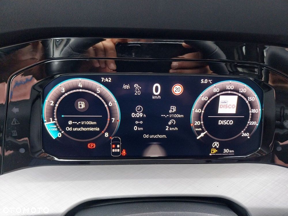 Volkswagen Golf - 17