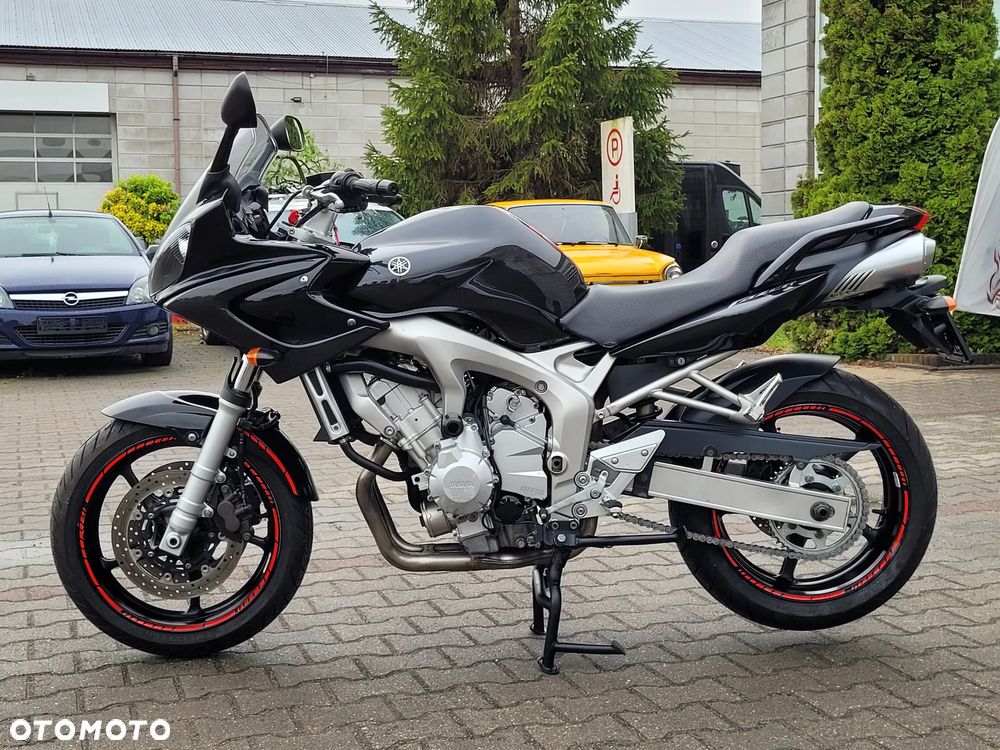 Yamaha FZ6 - 12
