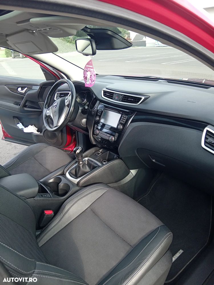 Nissan Qashqai 1.5 DCI Start/Stop Tekna - 10