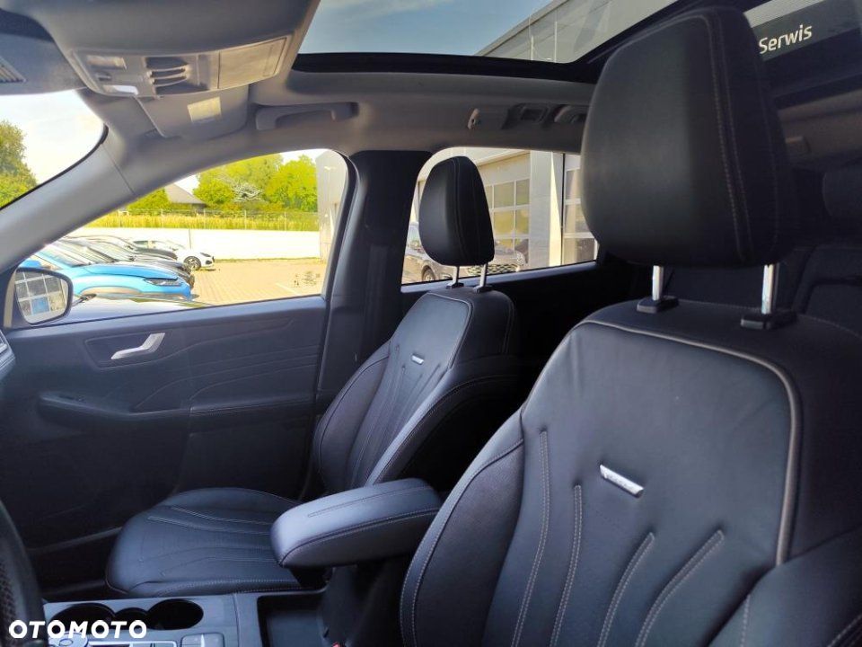 Ford Kuga - 10