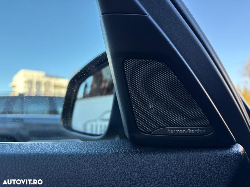 BMW Seria 5 525d xDrive Sport-Aut. - 10