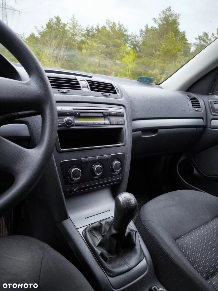 Skoda Octavia 1.6 TDI DPF Active - 5
