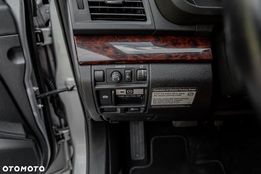 Subaru Outback 3.6 R Exclusive Navi - 26