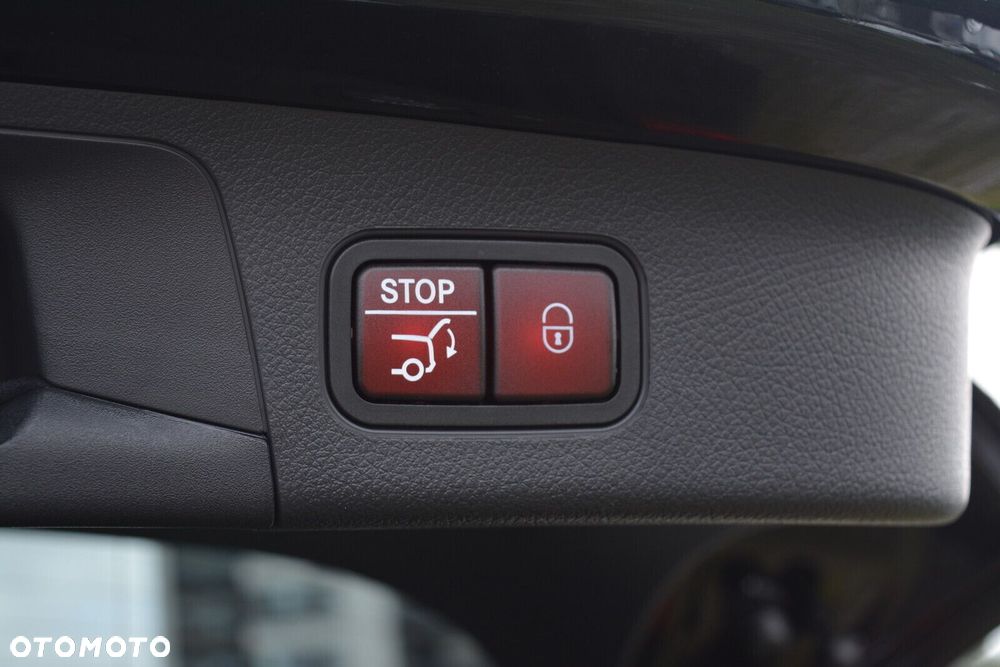 Mercedes-Benz GLA 200 AMG Line - 29