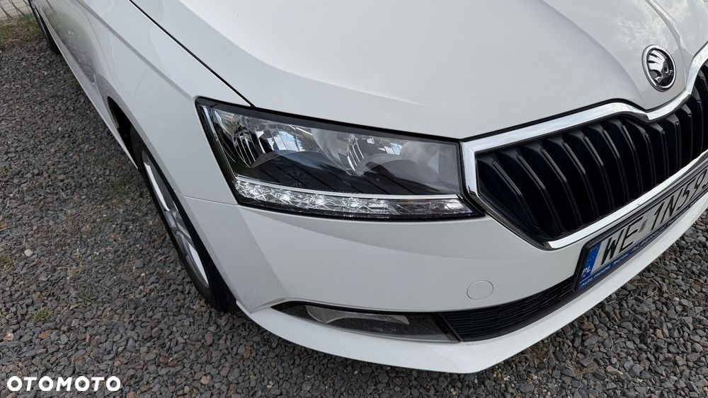 Skoda Fabia 1.0 Ambition - 11