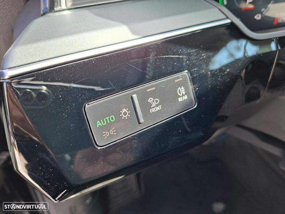 Audi e-tron 55 quattro Advanced - 42