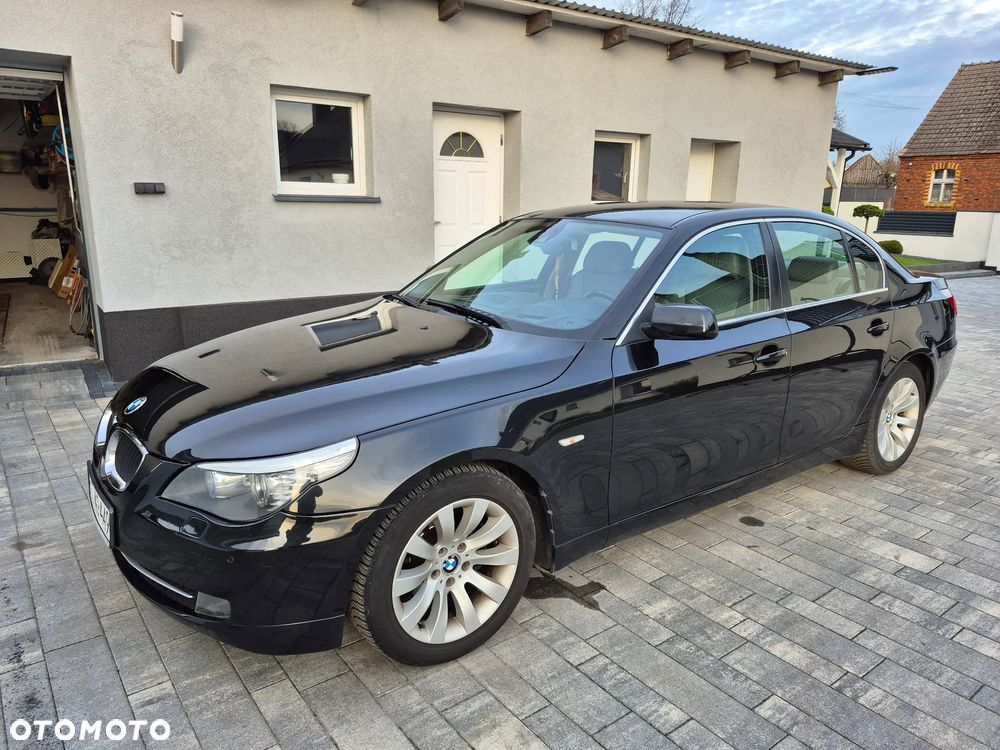 BMW Seria 5 530d Edition Exclusive - 4