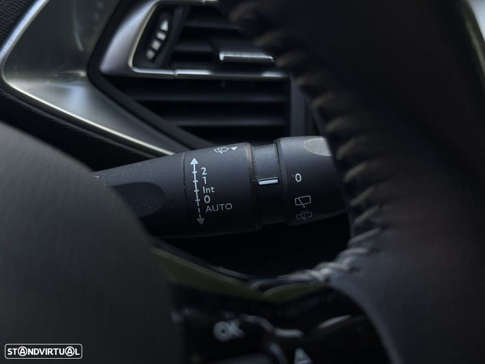 Peugeot 308 SW 1.6 BlueHDi Allure - 10