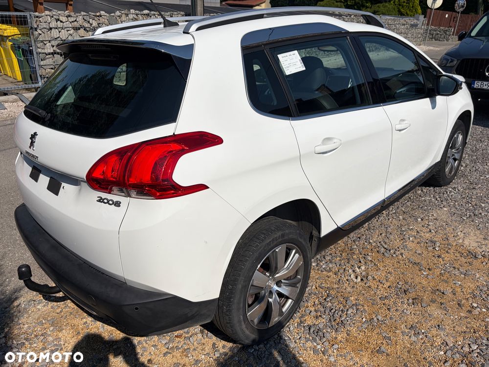 Peugeot 2008 PureTech 110 Stop&Start Style - 7