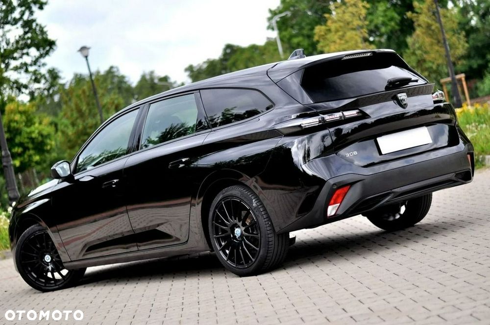 Peugeot 308 1.2 PureTech Allure S&S - 9