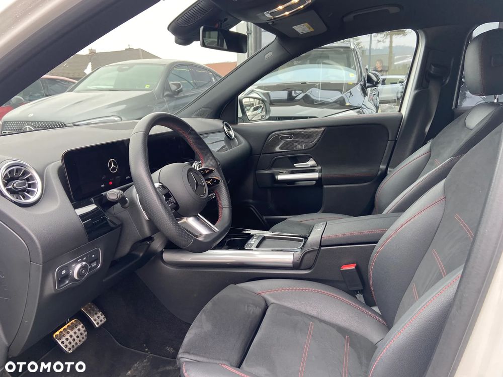 Mercedes-Benz GLA 200 mHEV AMG Line 7G-DCT - 6