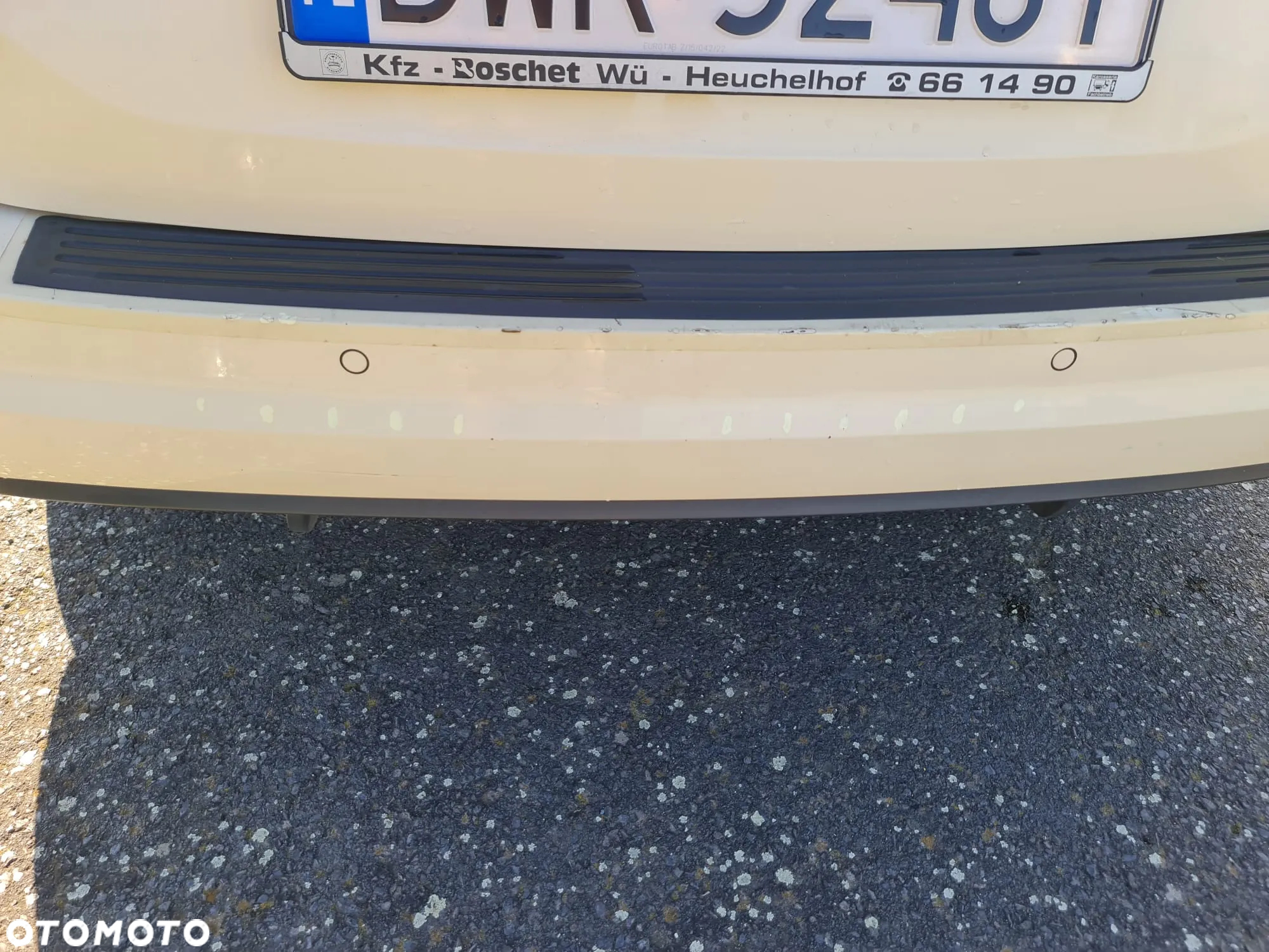 Volkswagen Touran - 14